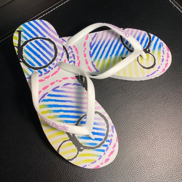 OP Ocean Pacific Women’s Summer Flip Flops- NWT - Picture 1 of 3